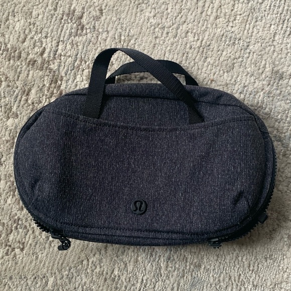 lululemon athletica Other - Lululemon Toiletries Travel Bag